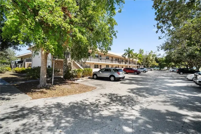 Picture of 1560 Colonial Blvd 234, Fort Myers FL 33907