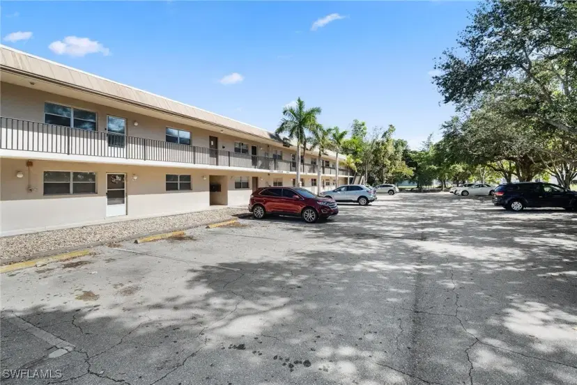 Picture of 1560 Colonial Blvd 234, Fort Myers FL 33907