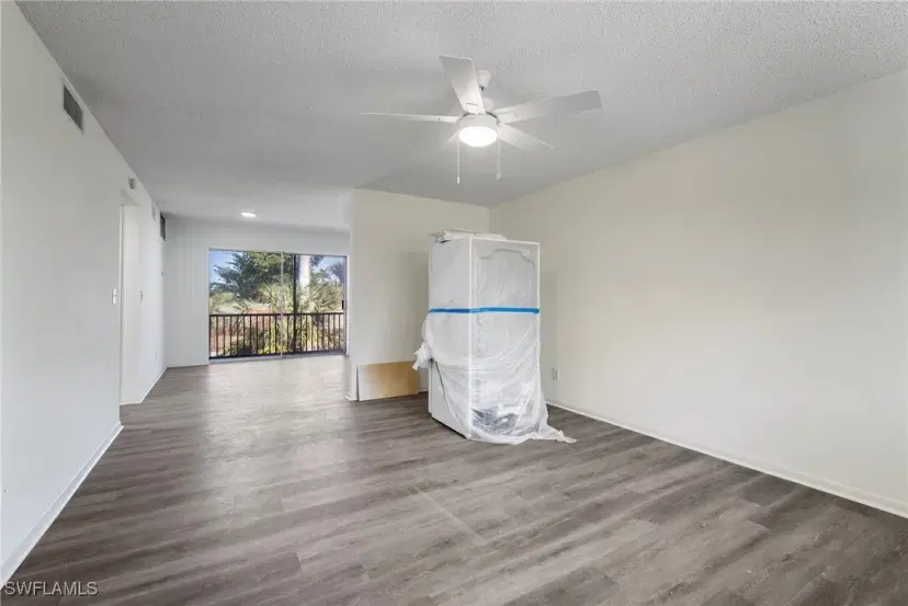 Picture of 1560 Colonial Blvd 234, Fort Myers FL 33907