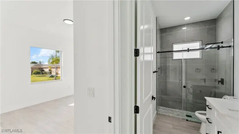 Picture of 2144 Barbados Ave, Fort Myers FL 33905