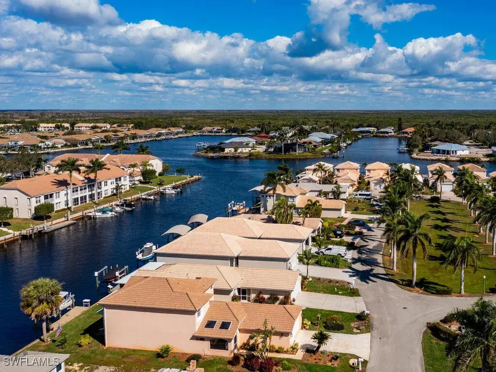 Picture of 191 Eveningstar Cay, Naples, FL 34114