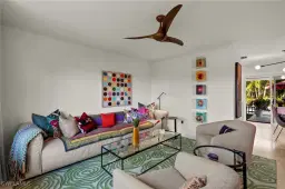 Picture of 1391 Hilltop Dr, Naples, FL 34103