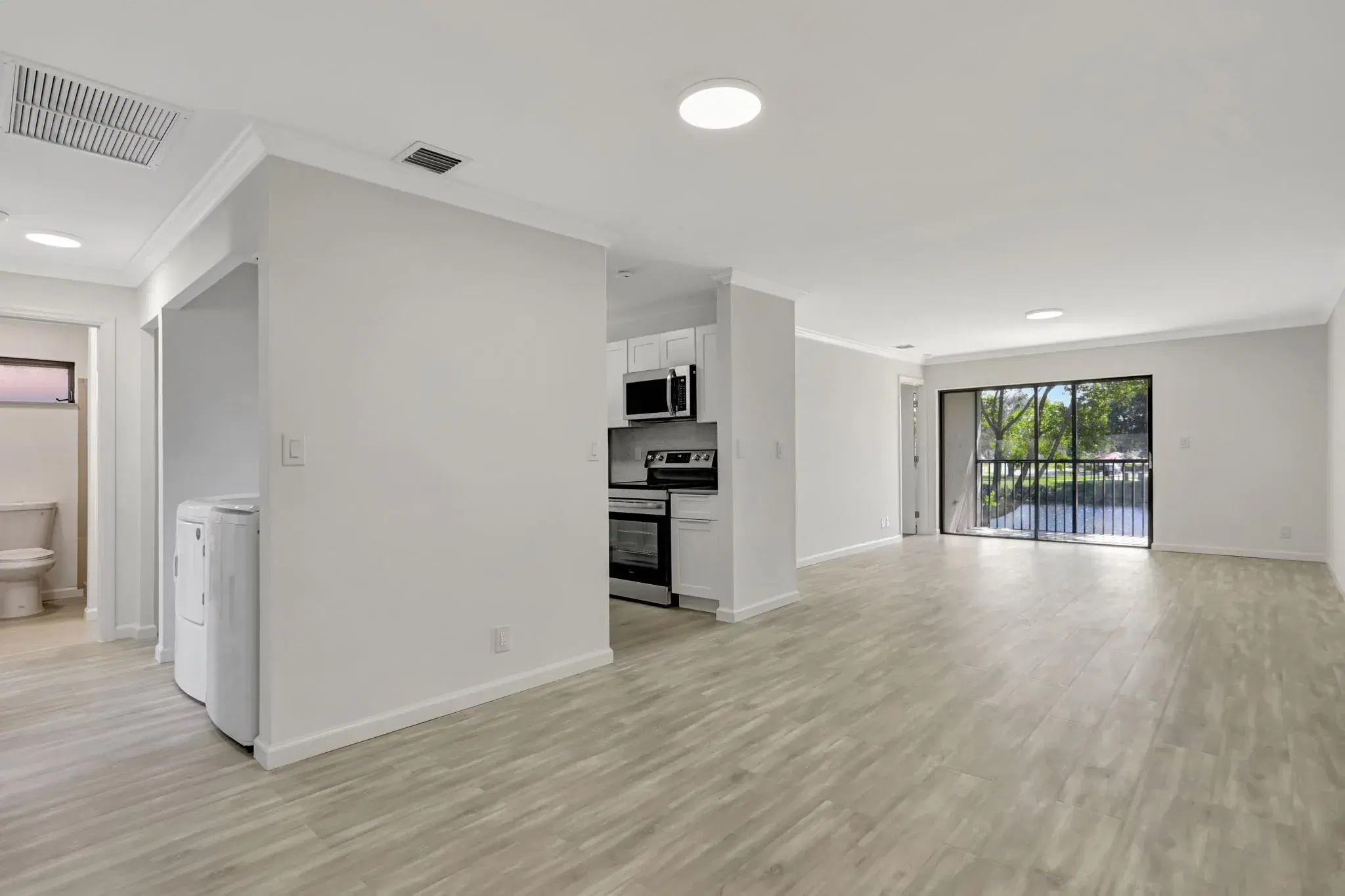 Picture of 9595 SW 1St Ct 9595, Coral Springs, FL 33071