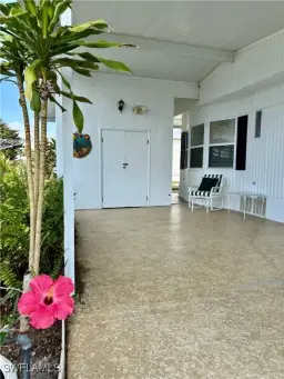 Picture of 200 Village Ln, North Fort Myers, FL 33917
