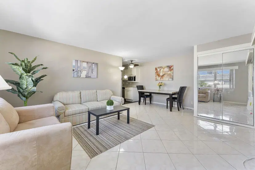 Picture of 1300 S Broadway 18, Lantana FL 33462