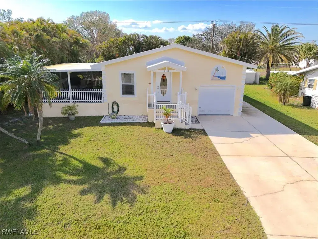 Picture of 2711 Larkspur Dr, Punta Gorda, FL 33950