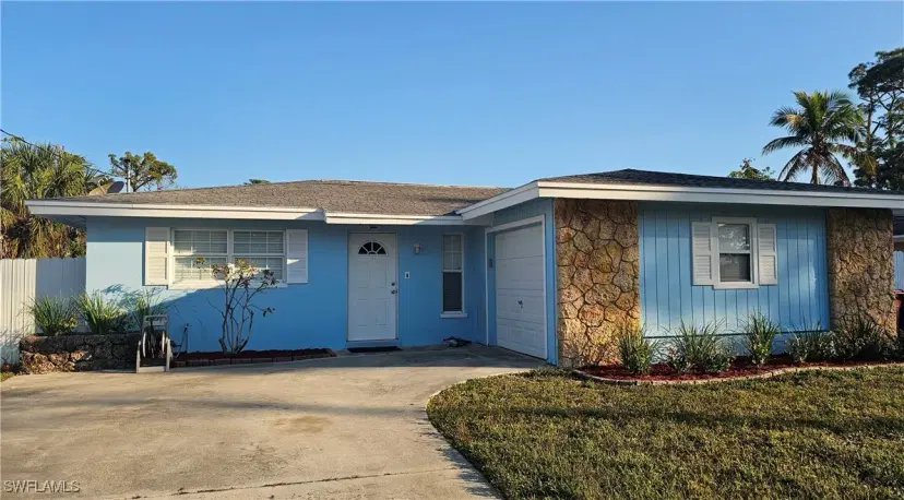 Picture of 1653 Lowell Ct, Fort Myers FL 33907