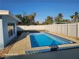 Picture of 1653 Lowell Ct, Fort Myers, FL 33907