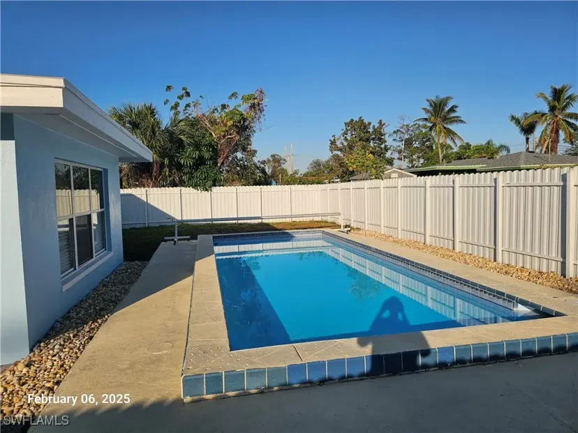 Picture of 1653 Lowell Ct, Fort Myers FL 33907