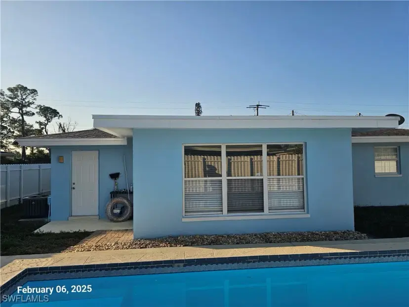 Picture of 1653 Lowell Ct, Fort Myers FL 33907