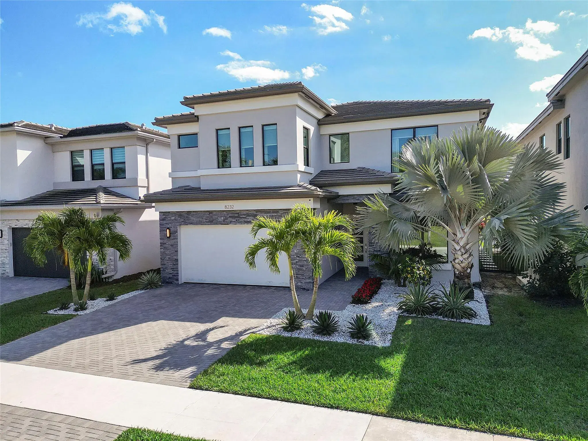 Picture of 8232 Wildwood Lakes Dr, Boca Raton, FL 33496