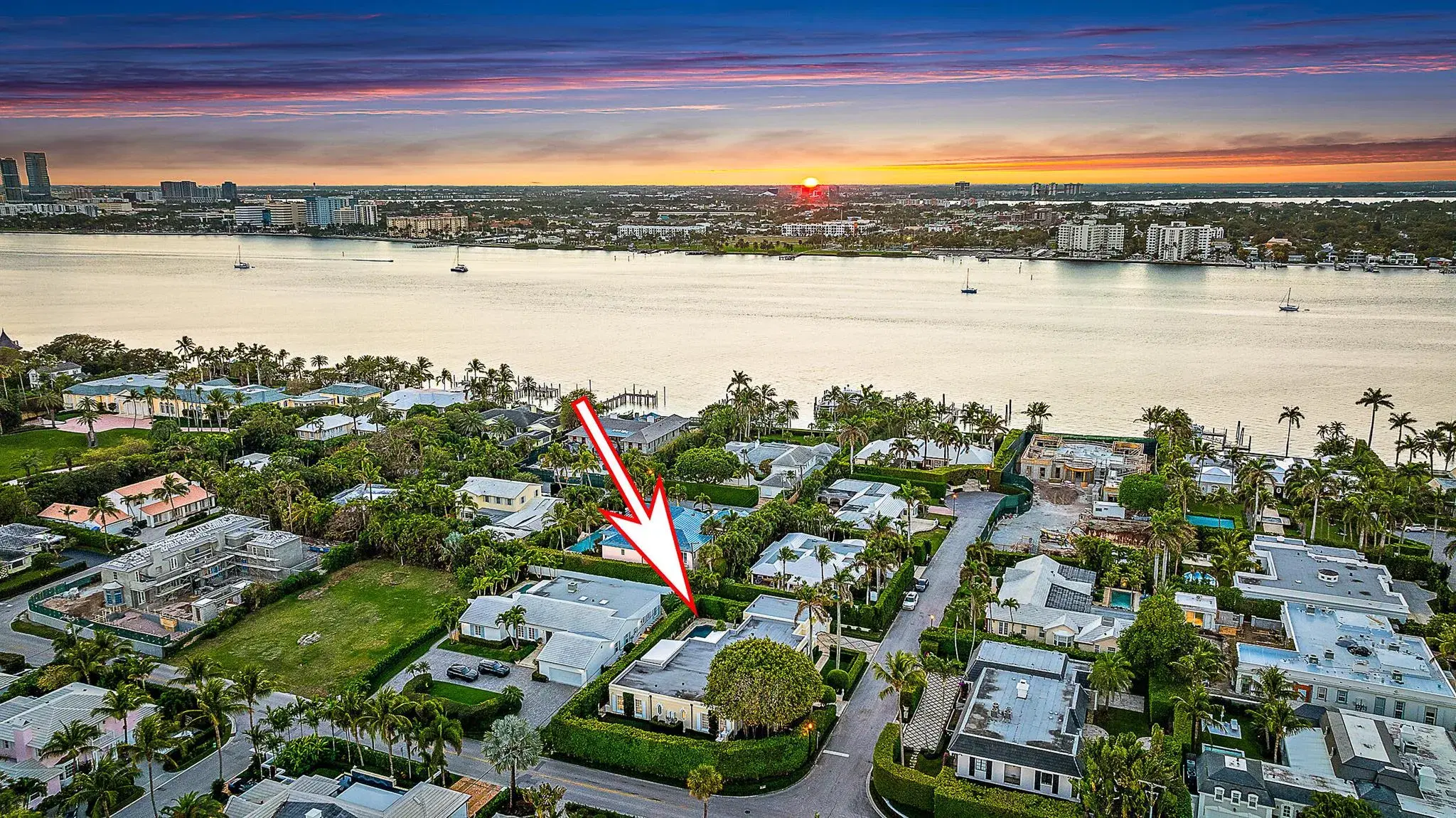 Picture of 302 Via Linda, Palm Beach, FL 33480