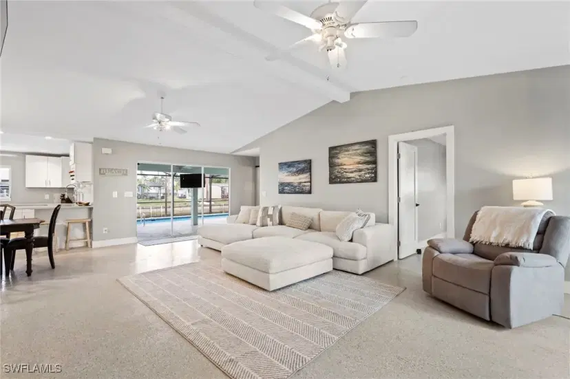 Picture of 4542 E Riverside Dr, Fort Myers FL 33905