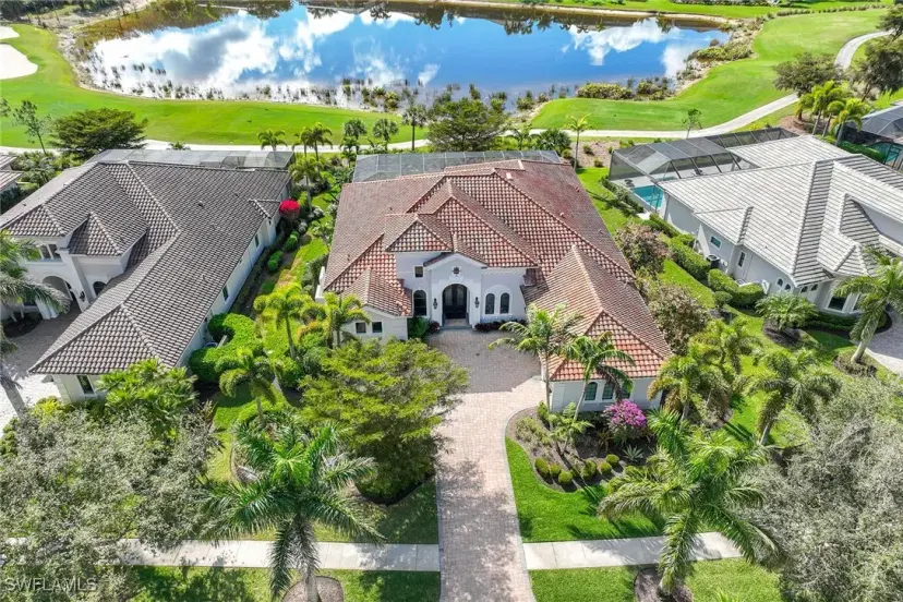 Picture of 11920 Hedgestone Ct, Naples FL 34120