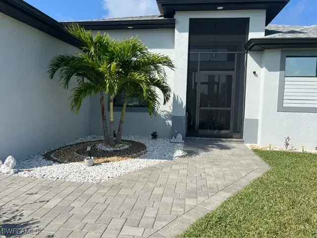 Picture of 228 SW 31St Pl, Cape Coral FL 33991