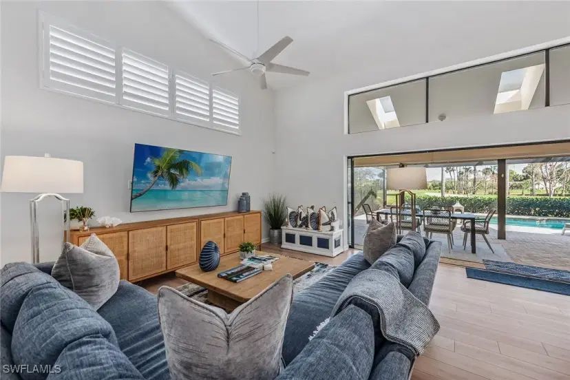 Picture of 176 Cypress View Dr C33, Naples FL 34113