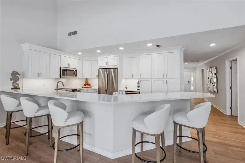 Picture of 176 Cypress View Dr C33, Naples FL 34113