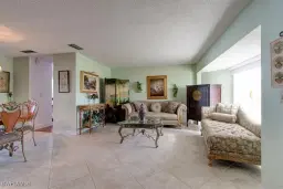 Picture of 3724 Country Club Blvd, Cape Coral, FL 33904