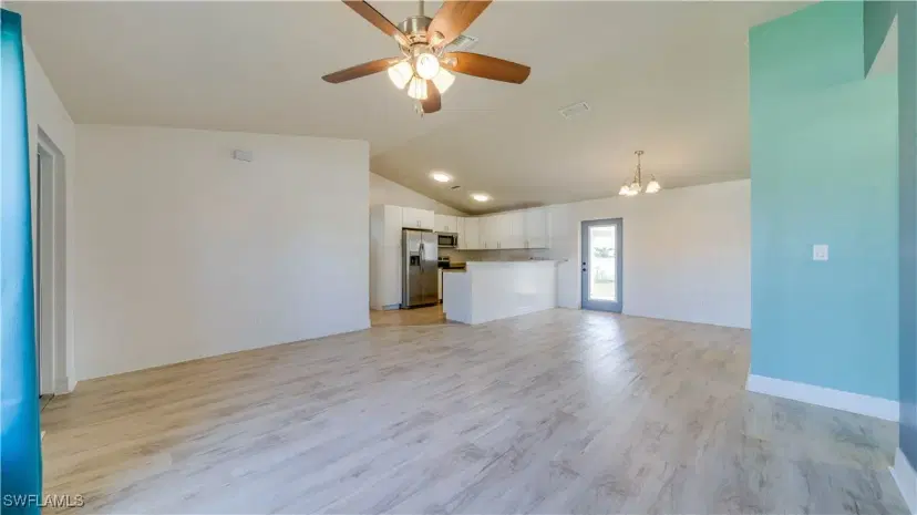 Picture of 318 SE 46Th Ln, Cape Coral FL 33904