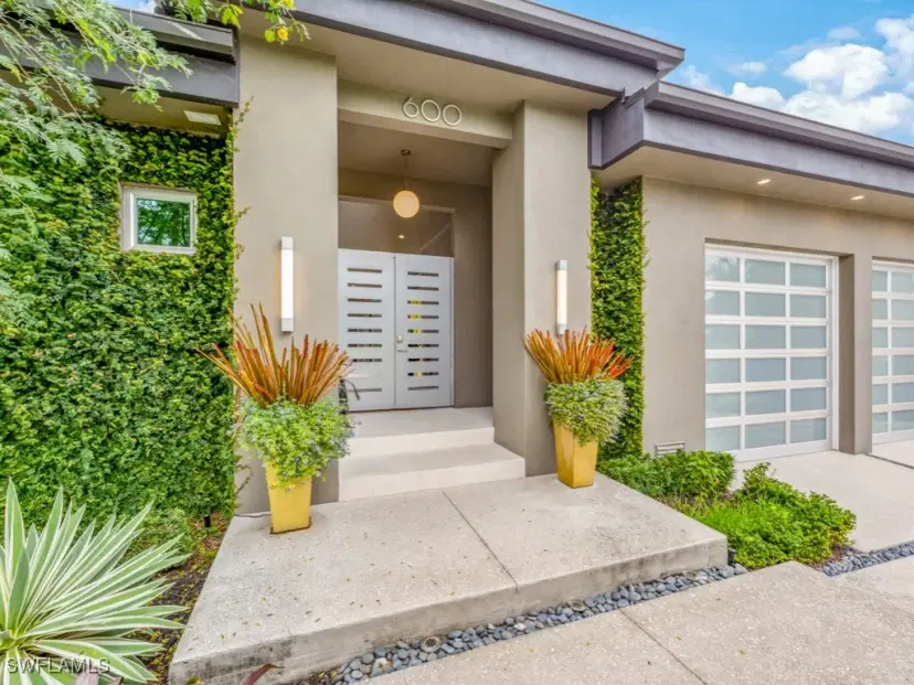 Picture of 600 Crescent St, Marco Island FL 34145