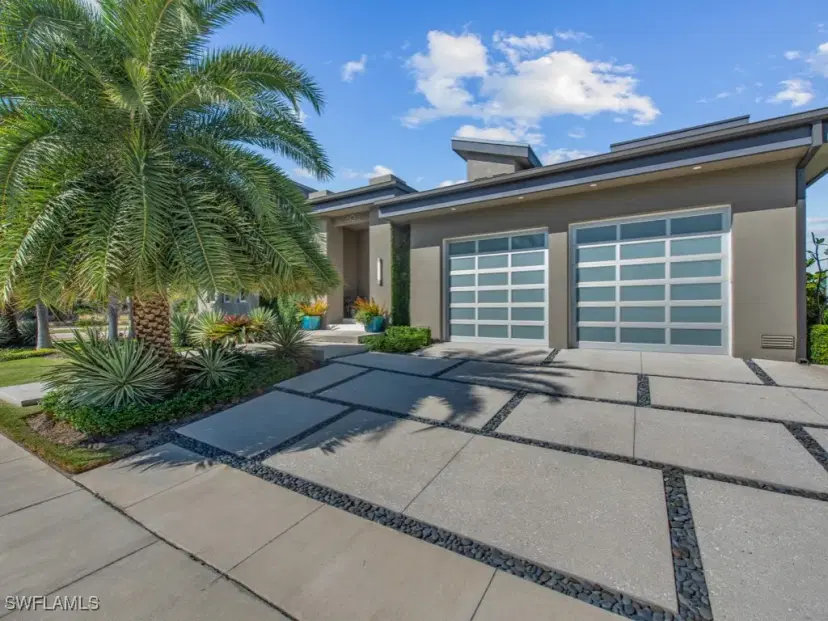 Picture of 600 Crescent St, Marco Island FL 34145
