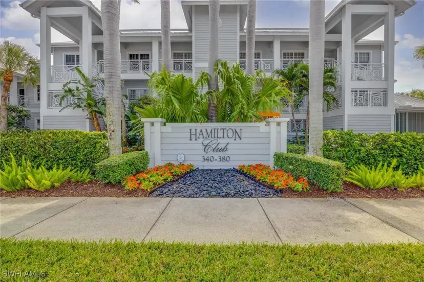 Picture of 340 7Th Ave S 2, Naples FL 34102