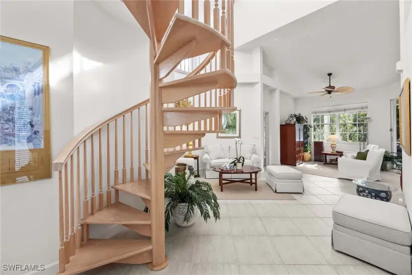 Picture of 340 7Th Ave S 2, Naples FL 34102