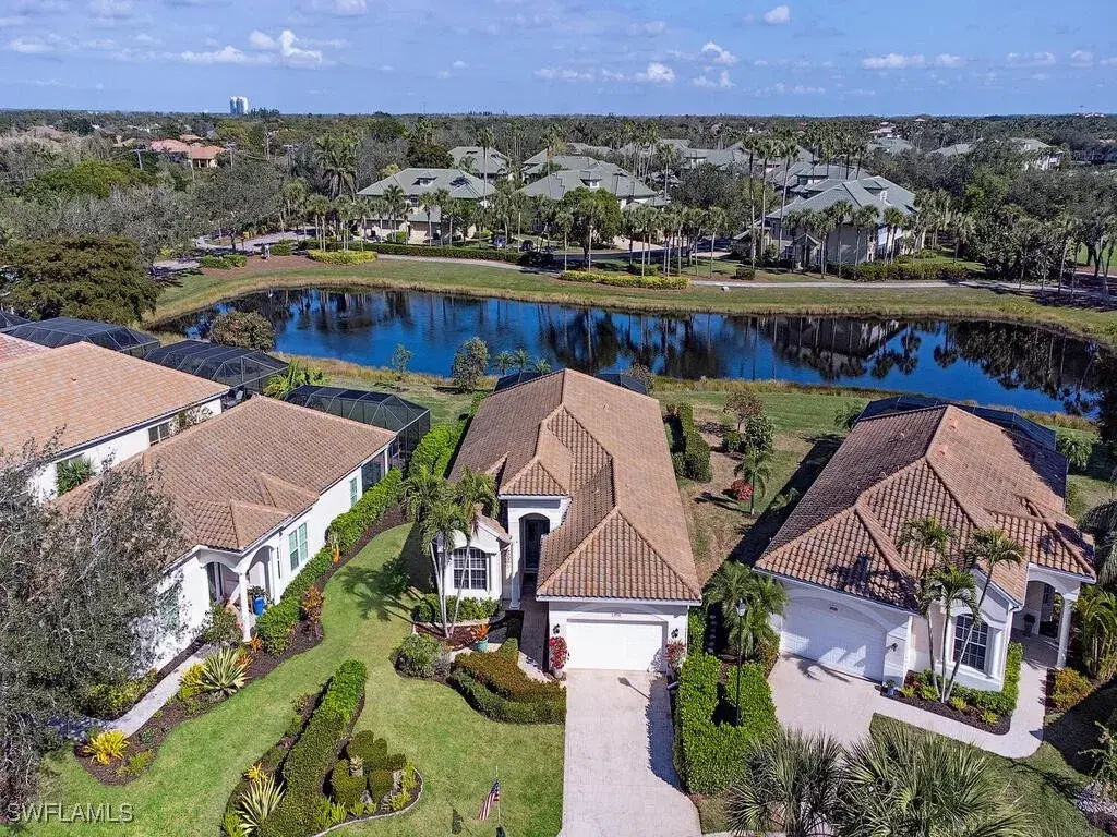 Picture of 24721 Hollybrier Ln, Bonita Springs, FL 34134