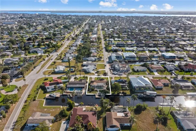 Picture of 5310 Colonade Ct, Cape Coral FL 33904