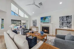 Picture of 27 Grey Wing Pt, Naples, FL 34113