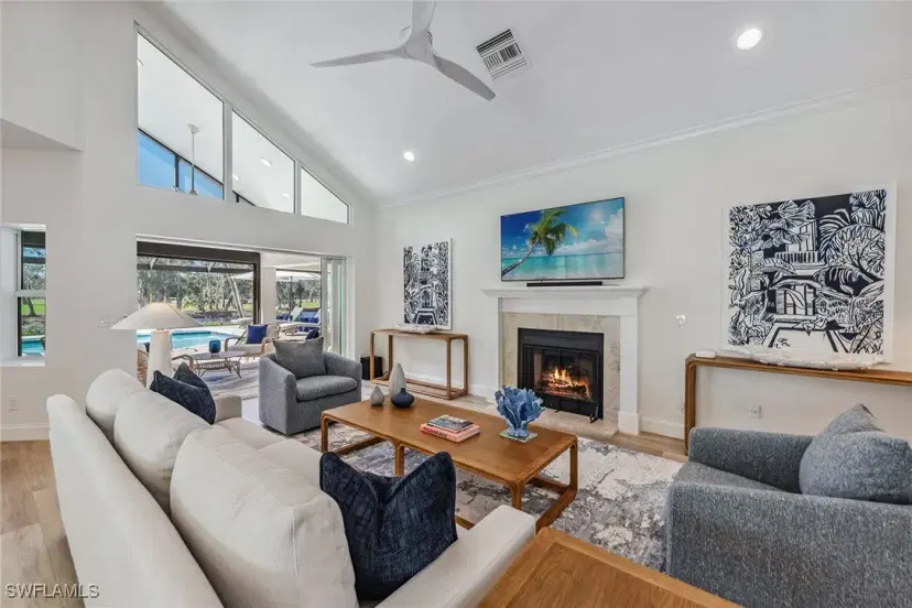 Picture of 27 Grey Wing Pt, Naples FL 34113