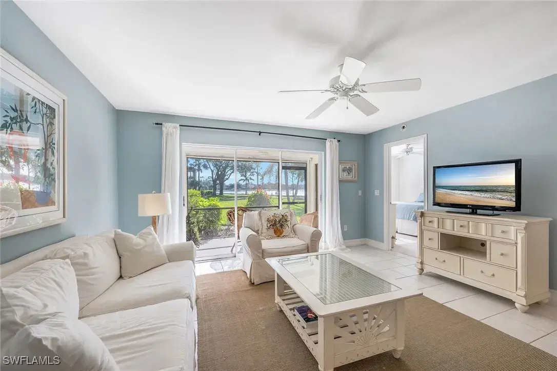 Picture of 2922 Kings Lake Blvd 2922, Naples, FL 34112
