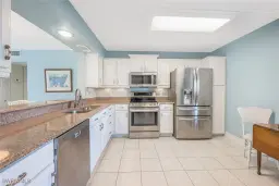Picture of 2922 Kings Lake Blvd 2922, Naples, FL 34112