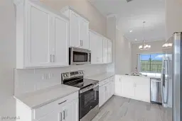Picture of 11821 Venetian Lagoon Dr 202, Fort Myers, FL 33913