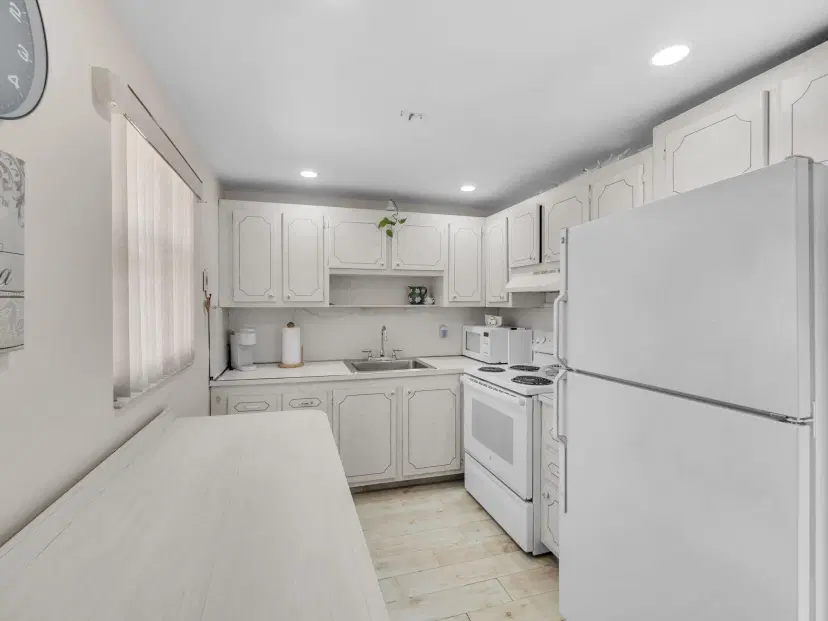 Picture of 12 Valencia A, Delray Beach FL 33446