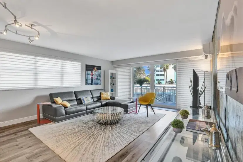 Picture of 1920 S Ocean Dr 202, Fort Lauderdale FL 33316