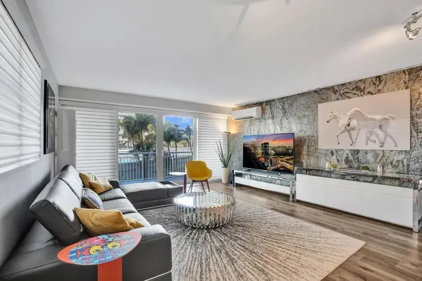 Picture of 1920 S Ocean Dr 202, Fort Lauderdale FL 33316