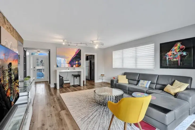 Picture of 1920 S Ocean Dr 202, Fort Lauderdale FL 33316
