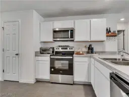 Picture of 1410 NE 22Nd Ave, Cape Coral, FL 33909