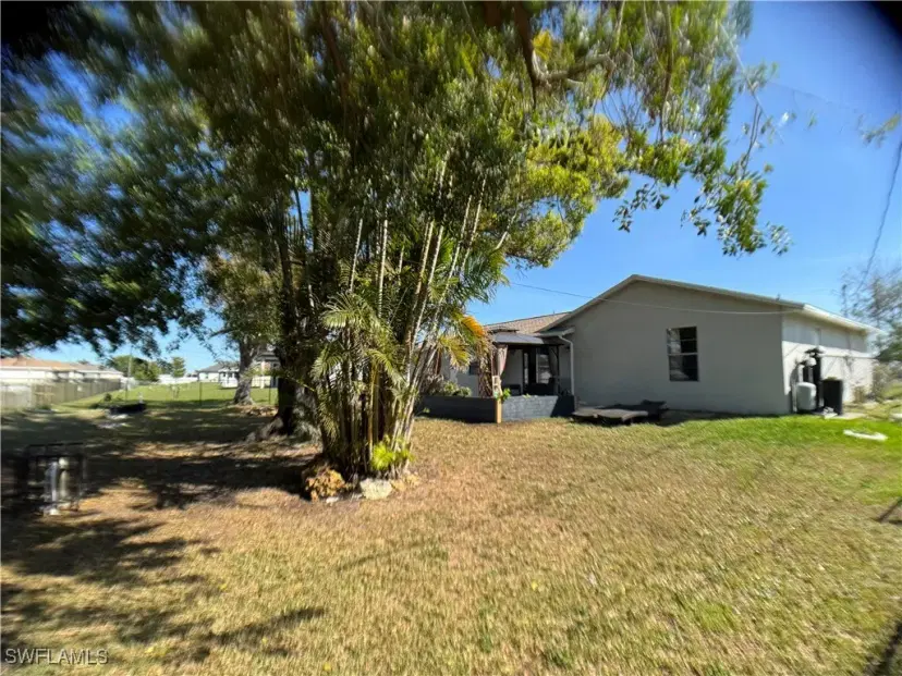 Picture of 2124 NE 7Th Pl, Cape Coral FL 33909