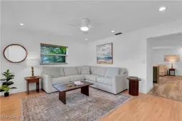 Picture of 851 98Th Ave N, Naples, FL 34108