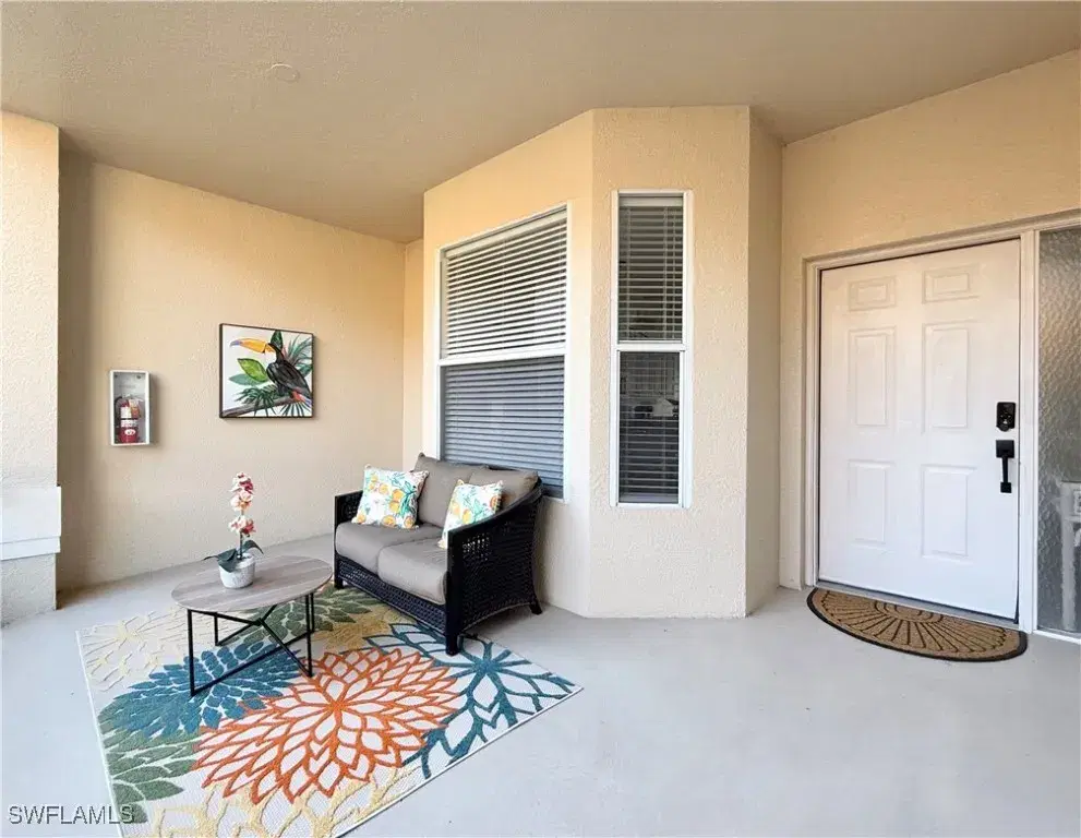 Picture of 8605 Naples Heritage Dr 2-216, Naples, FL 34112