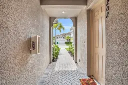 Picture of 4713 Arboretum Cir 202, Other, FL 34112