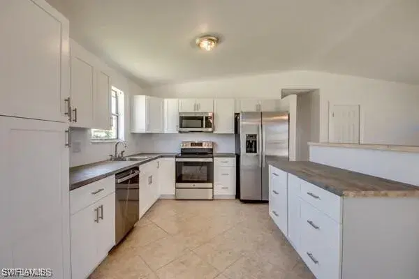 Picture of 315 SE 22Nd Ter, Cape Coral FL 33990