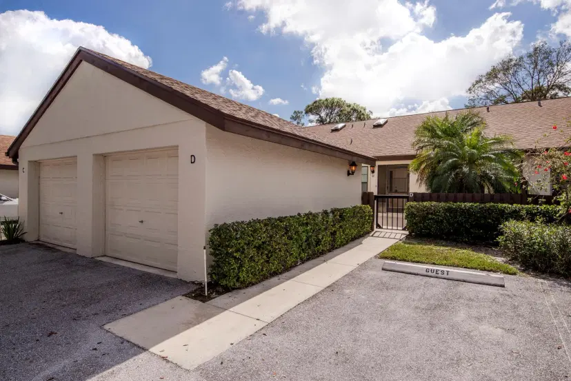 Picture of 2084 SW Silver Pine Way 122-D, Palm City FL 34990