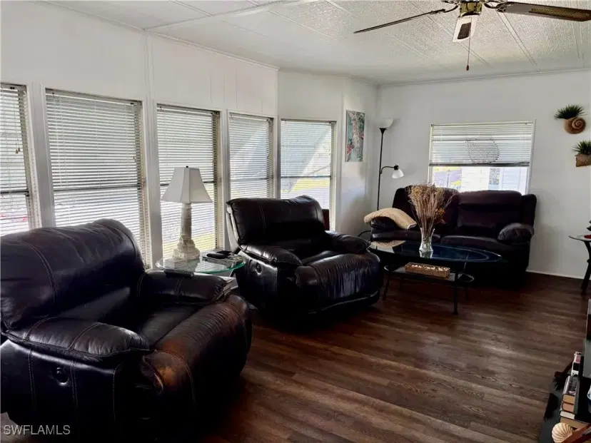 Picture of 3008 Longview Ln, North Fort Myers FL 33917