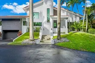 Picture of 5981 SW 136Th Street, Pinecrest FL 33156