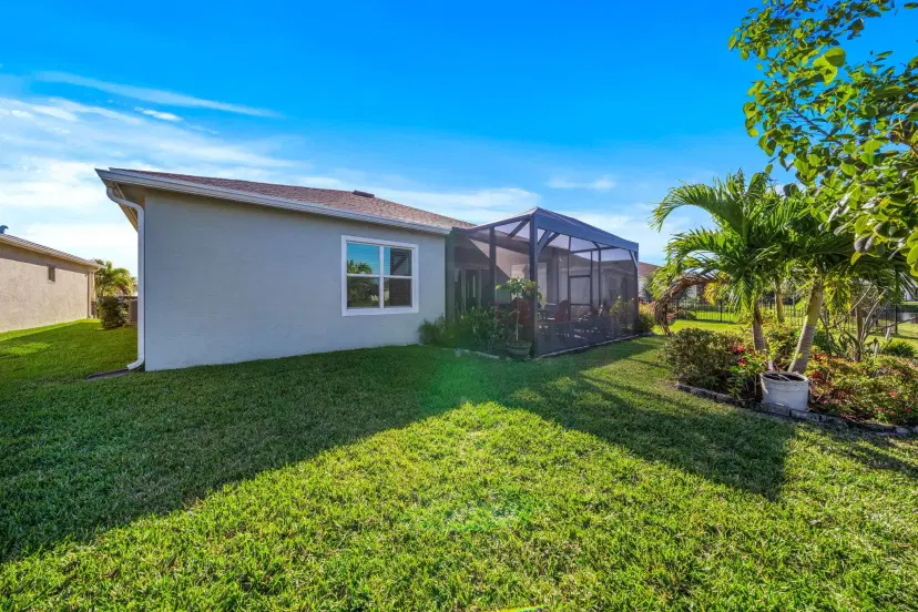 Picture of 498 SE Twisted Bark Way, Port St Lucie FL 34984