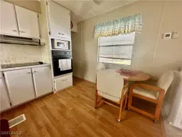 Picture of 208 Brandywine Ln, North Fort Myers, FL 33917