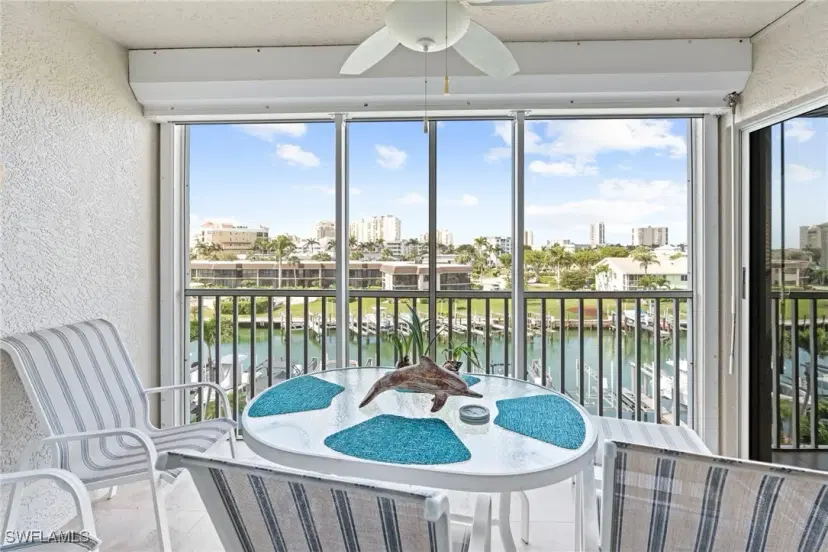 Picture of 870 Collier Ct 406, Marco Island FL 34145